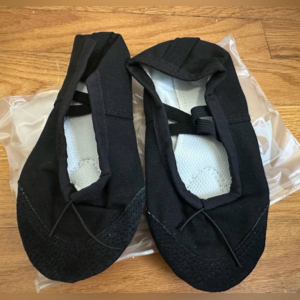 black ballet slippers